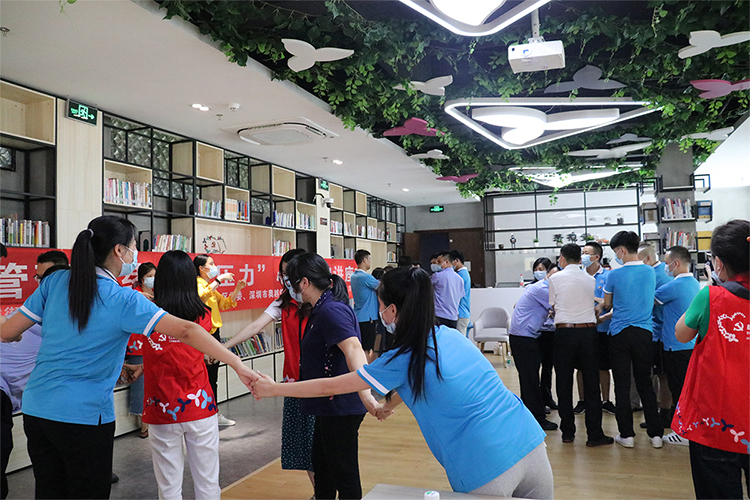 管理情绪，释放压力 ——航城街道“机关-社区-两新”党建结对共建活动